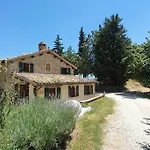 Casa Flori & Leonardo's Σπίτι διακοπών Comunanza